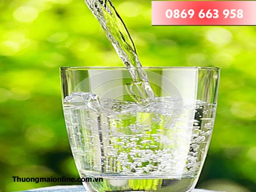 Điều bạn cần biết về nước uống với cơ thể